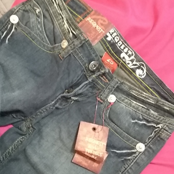 Request jeans brand new size 25 - Picture 2 of 2